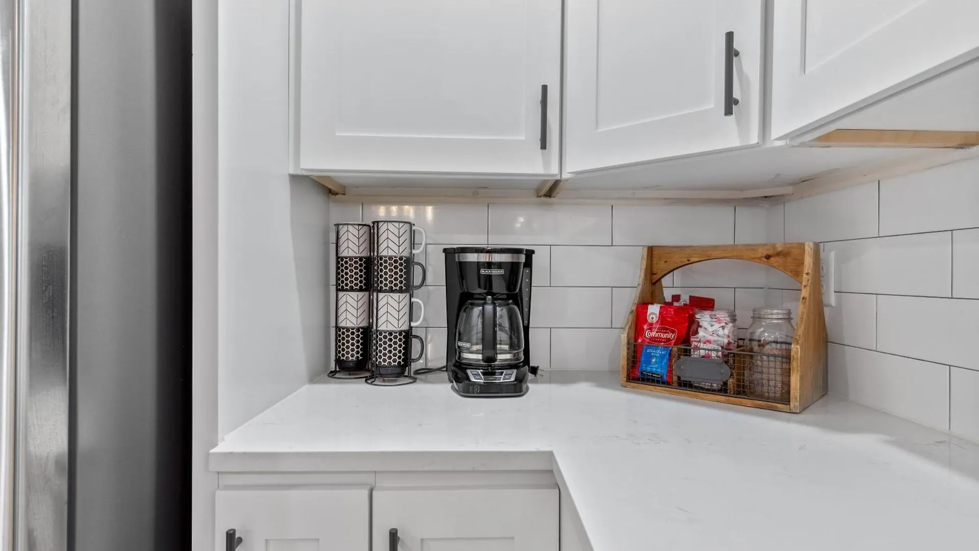4456 Blue Door Bungalow Saint-Louis 0*,